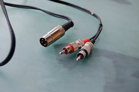 DIN 4-pol Kabel auf Cinch / RCA für Quad etc.