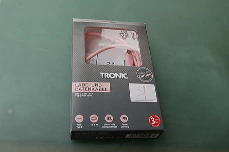 Tronic Lade- & Datenkabel / Limited Pink / USB 2.0 Typ C ---> Typ C