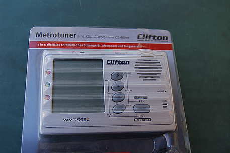 Clifton WMT-555 C / Gitarrenstimmgerät