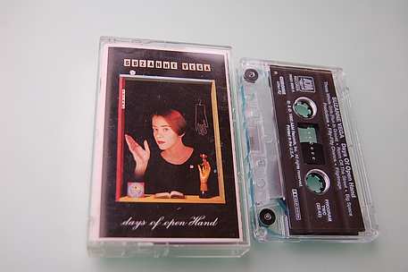 Suzanne Vega " Days of open hands " / MC - Cassette