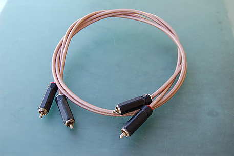 Koaxiales Cinch- Kabel / RCA / mit silber Steckern / Profiqualität / 2x1m