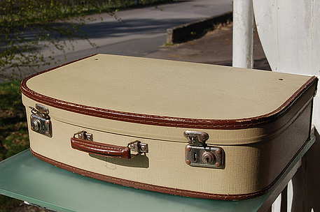 Alstermo Bruk Vintage Koffer / beige / ca. 50-60er Jahre / kompakt