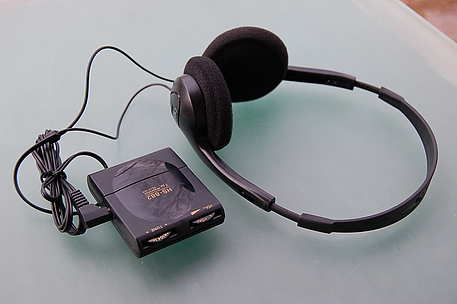 HS-882 FM Headphone Receiver / mit Kopfhörer / neue Batterie