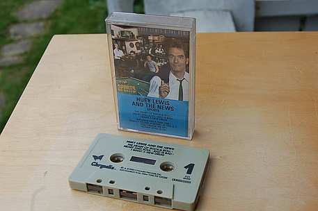 Huey Lewis and the News " Sports " original US Cassette mit Dolby